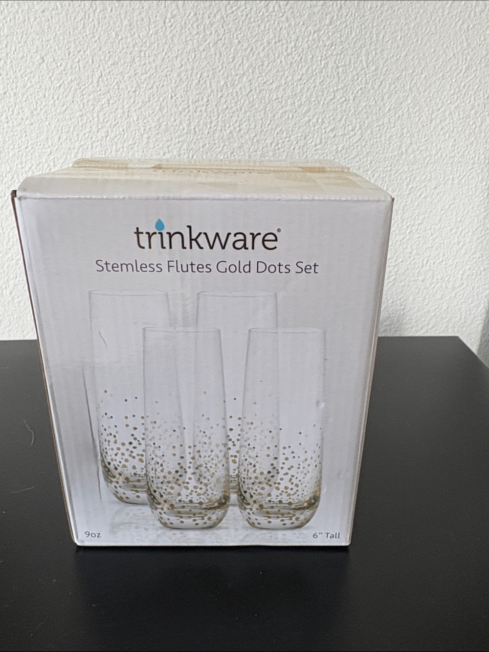 New Sealed trinkeare Gold Dots Stemless Flutes Set 4 glasses 6 inches tall